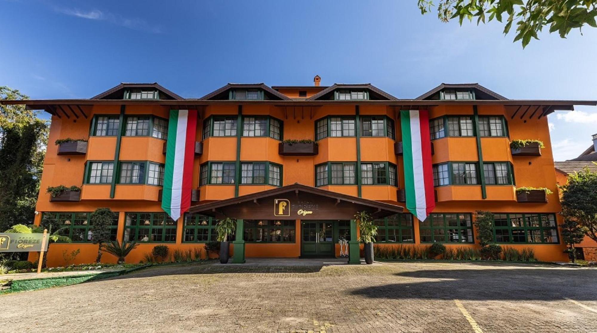 Hotel Fioreze Origem กรามาโด ภายนอก รูปภาพ